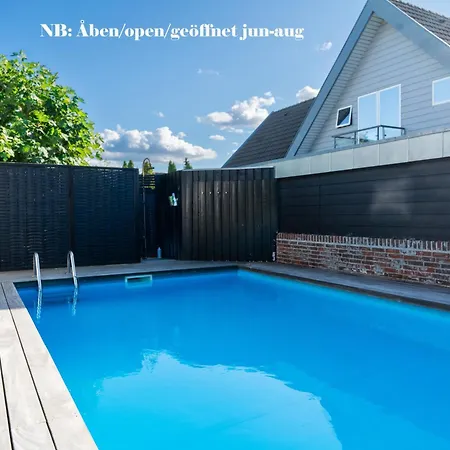 דירה Idyllic Living Near